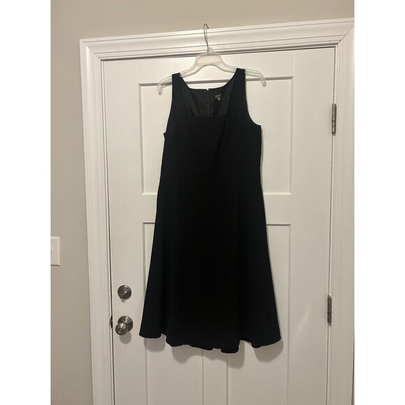 Ann Taylor Dress Women Size 14 Classic Black A Line Sleeveless Lined Midi Dress - Picture 1 of 9